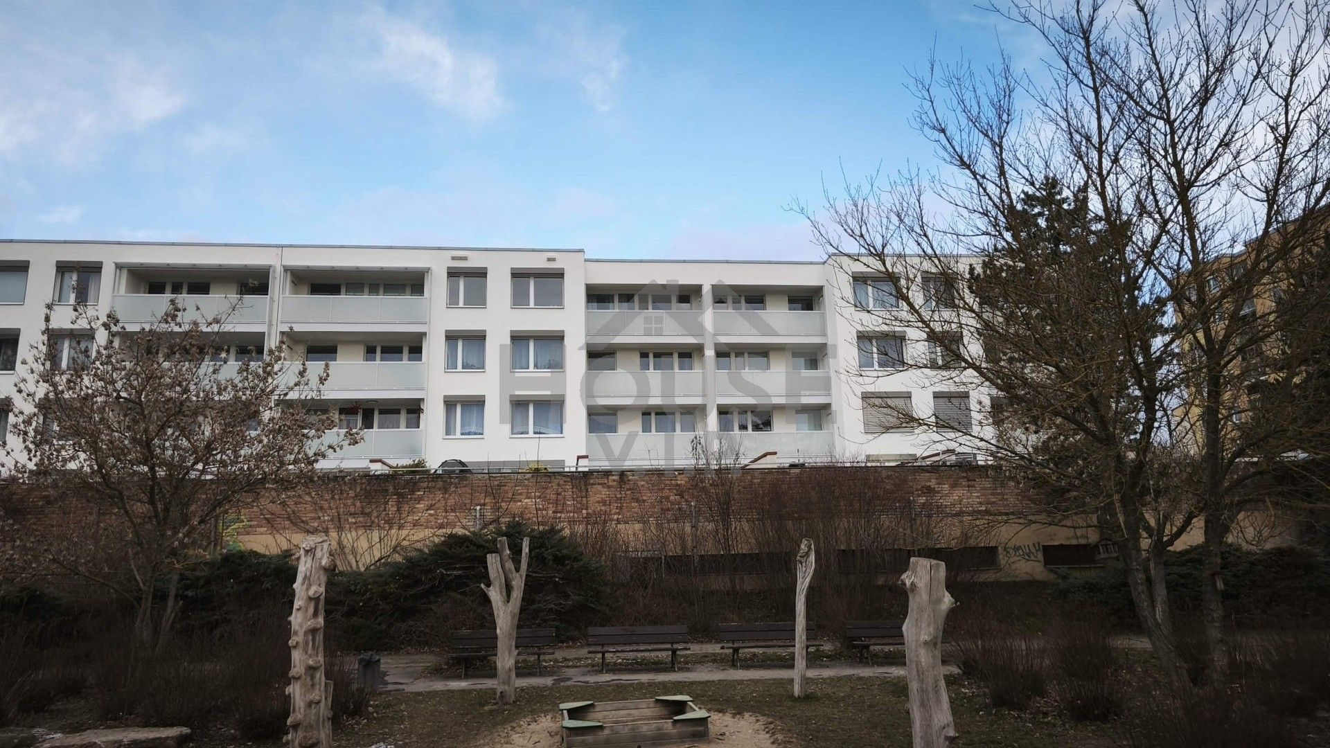 Prodej byt 4+1 - Praha, 92 m²