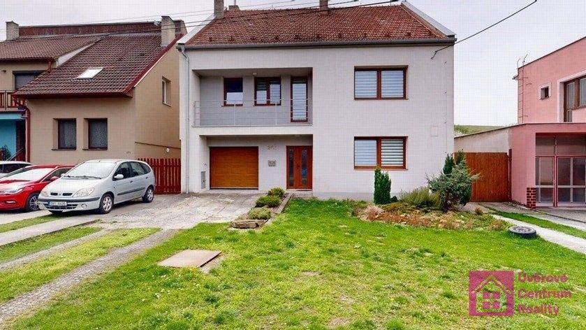 Rodinné domy, Javorník, 228 m²