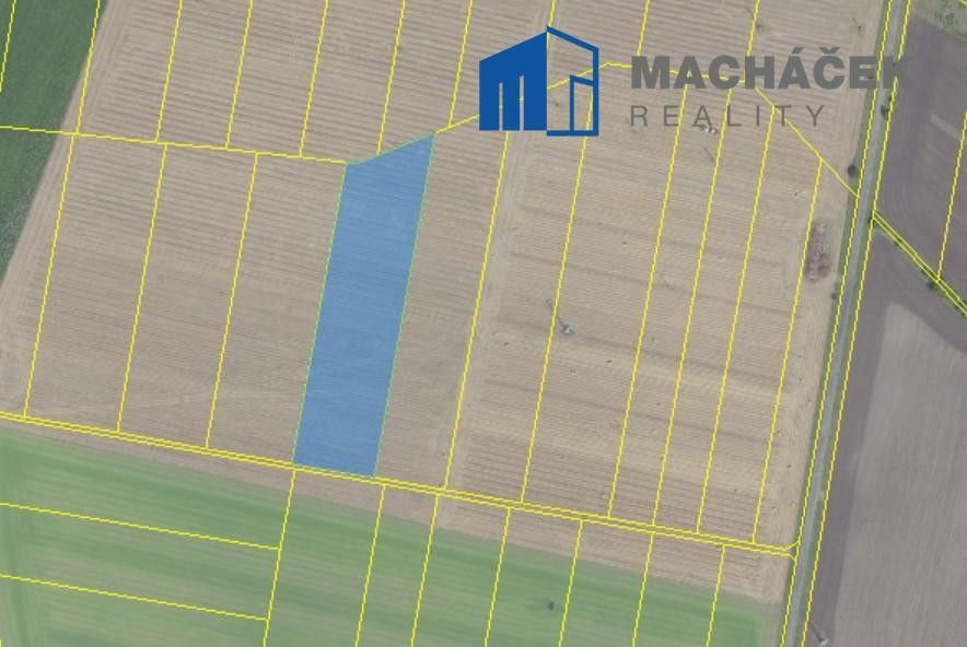 Zemědělské pozemky, Oškobrh, Opolany, 988 m²