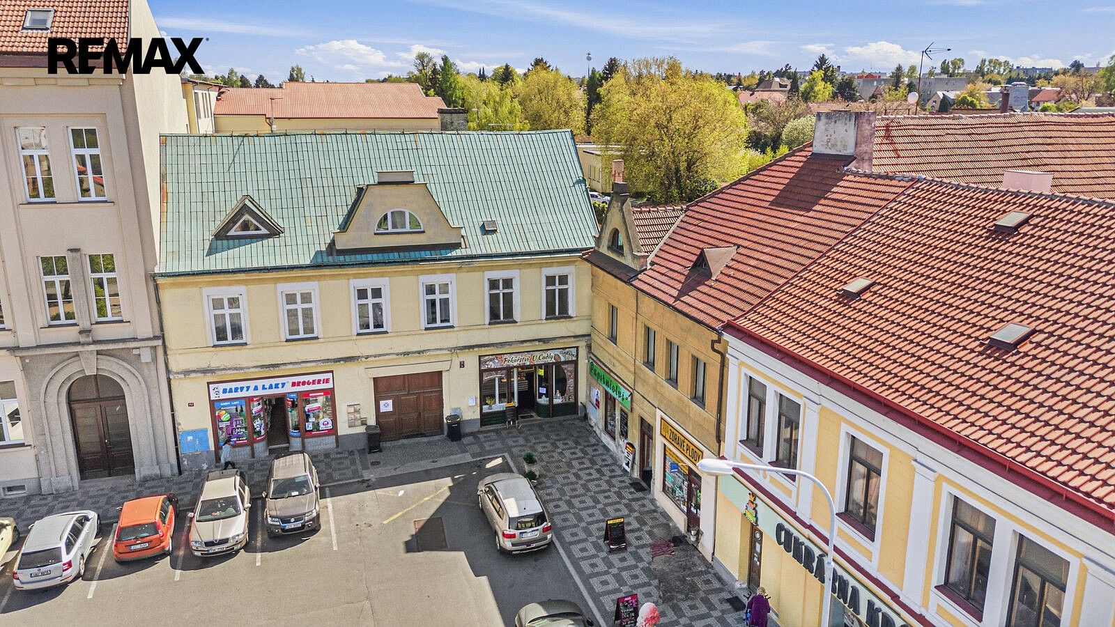 Prodej rodinný dům - náměstí Smiřických, Kostelec nad Černými lesy, okres Praha-východ, 210 m² - 5
