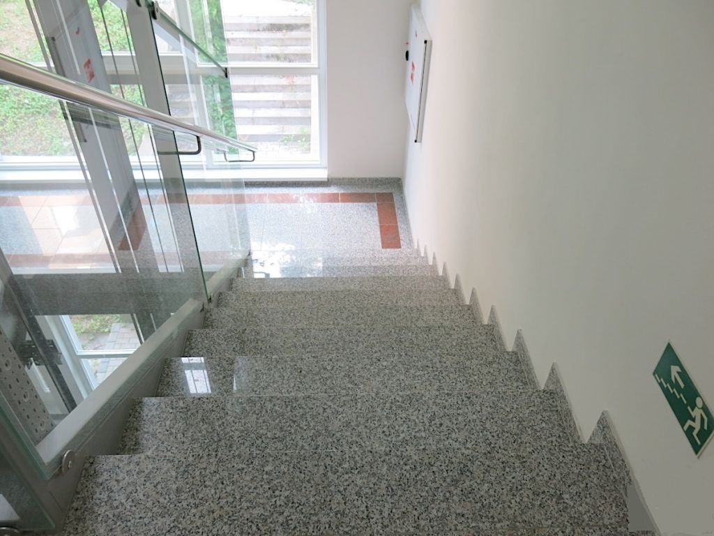 Byt 3+kk · 147 m² · Skroupova 2129/13, Karlovy Vary - 4