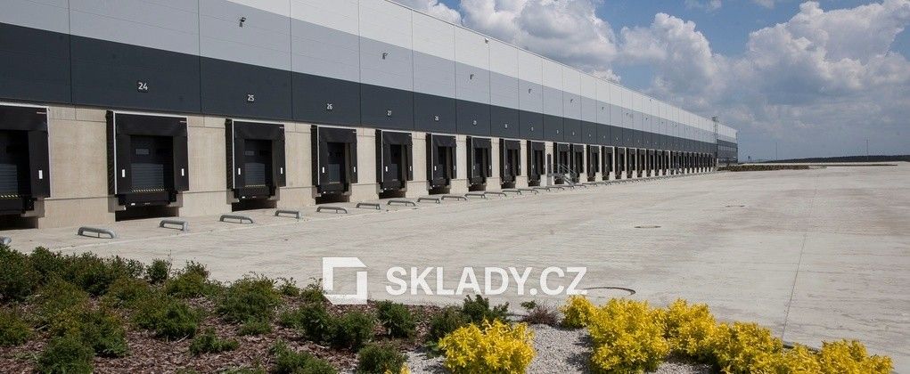Sklad · 5 932 m² · Ostředek - 4