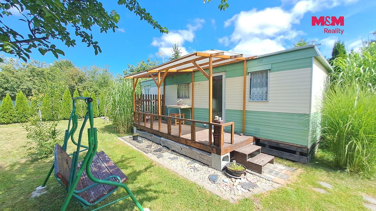 Zahrada, 400 m²