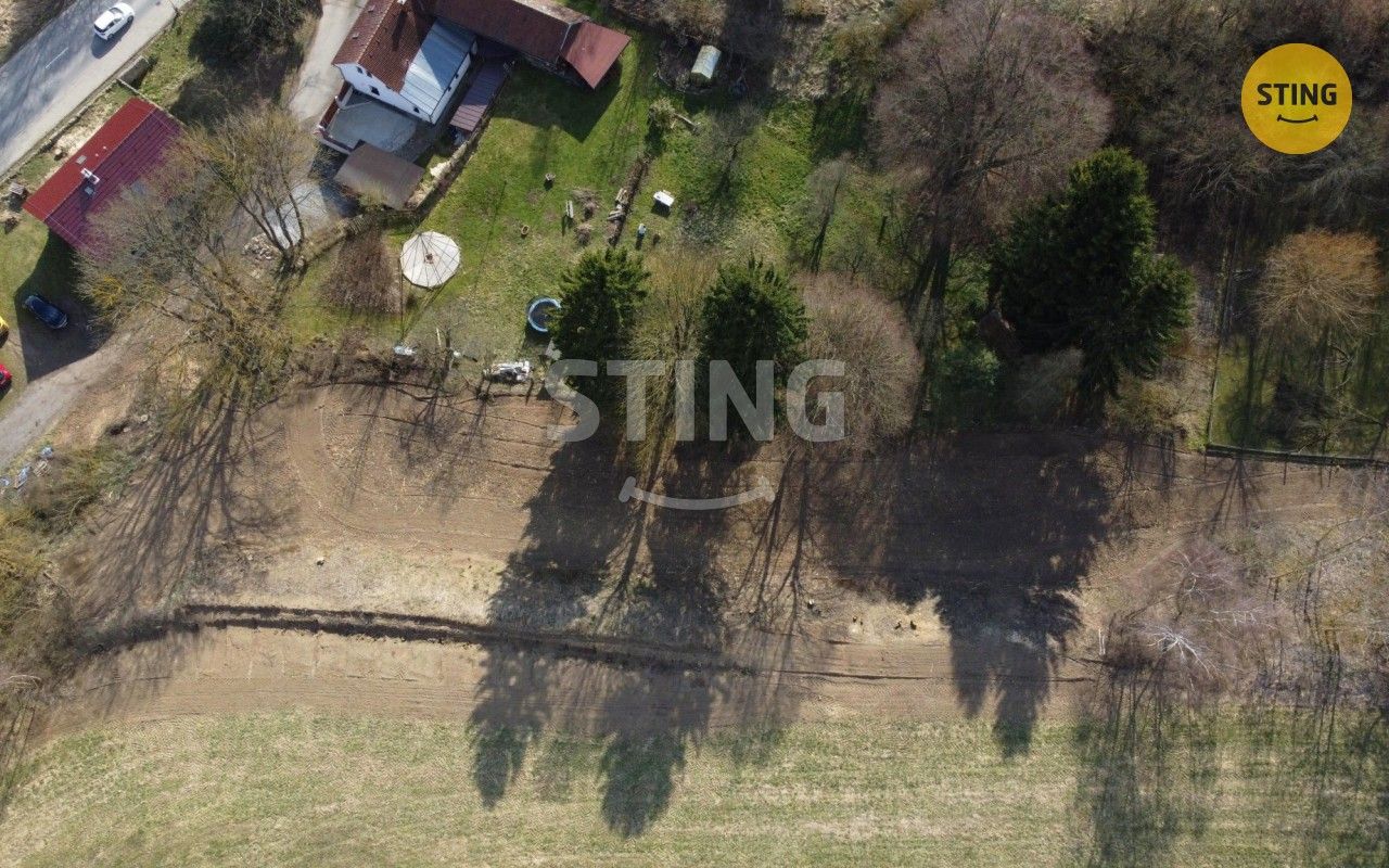 Pozemek pro bydlení, 3 350 m²