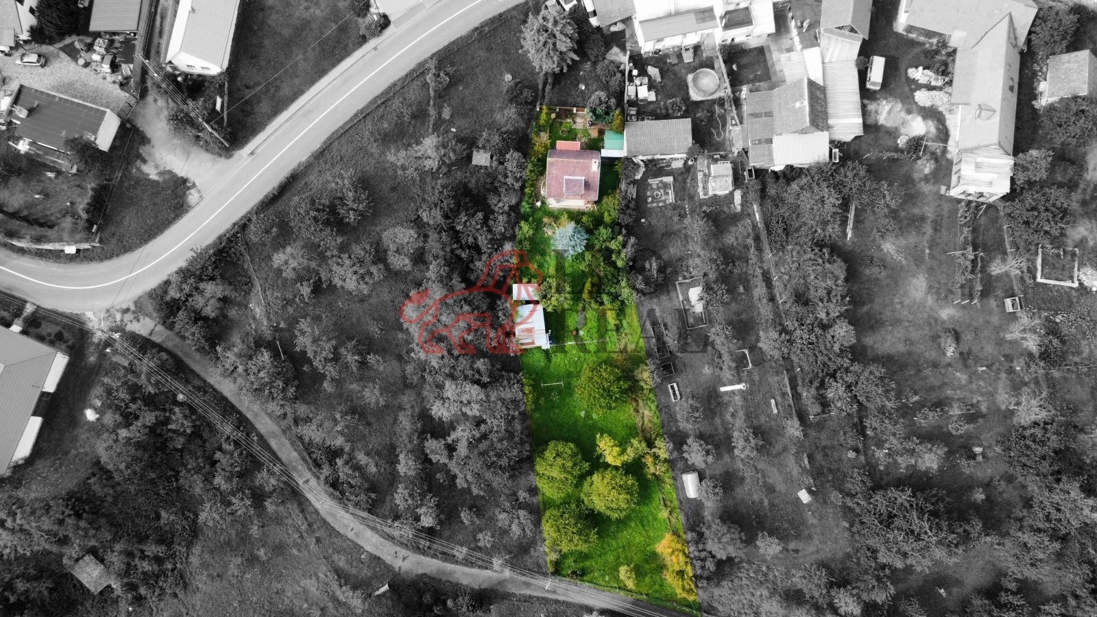 Zahrada · 901 m² · Újezdec - 4