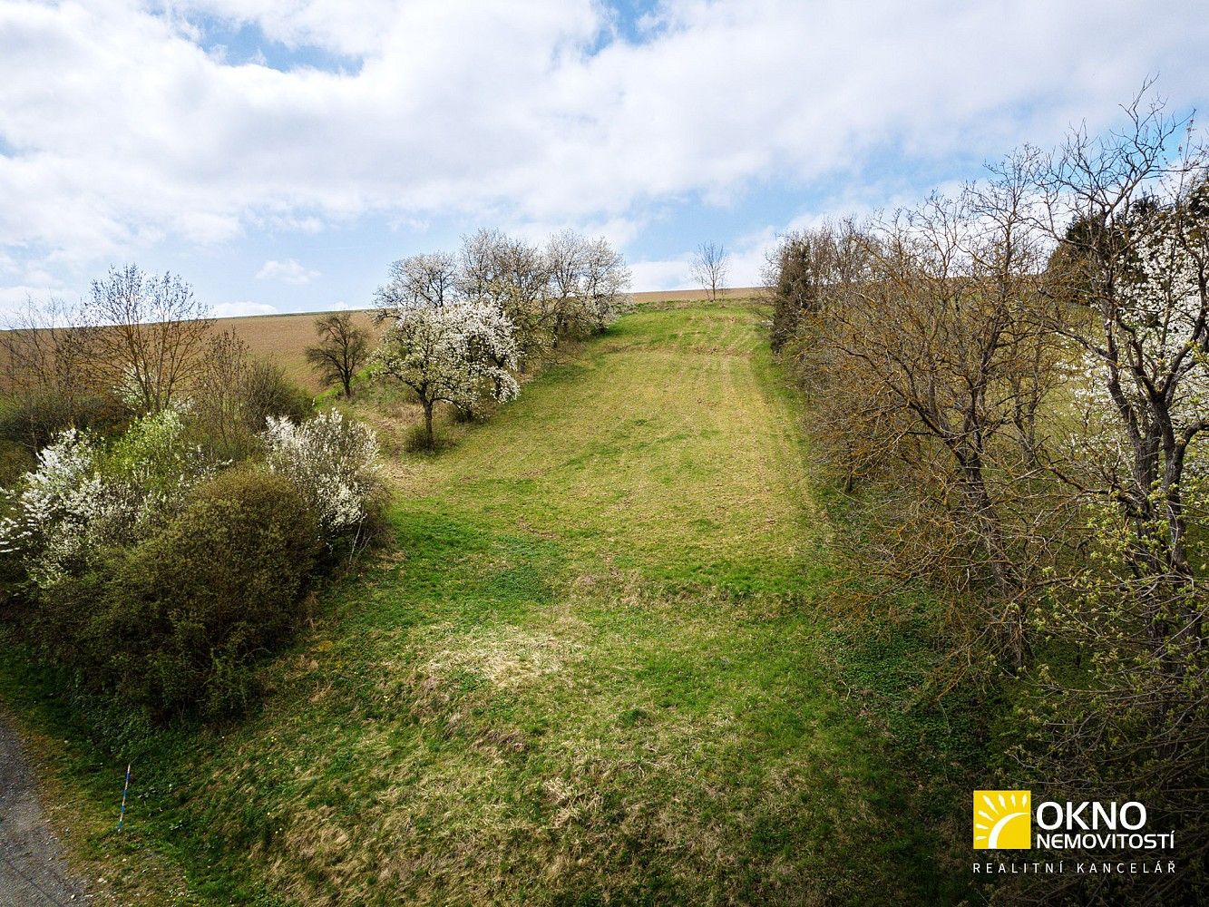 Pozemek pro bydlení, 1 748 m²