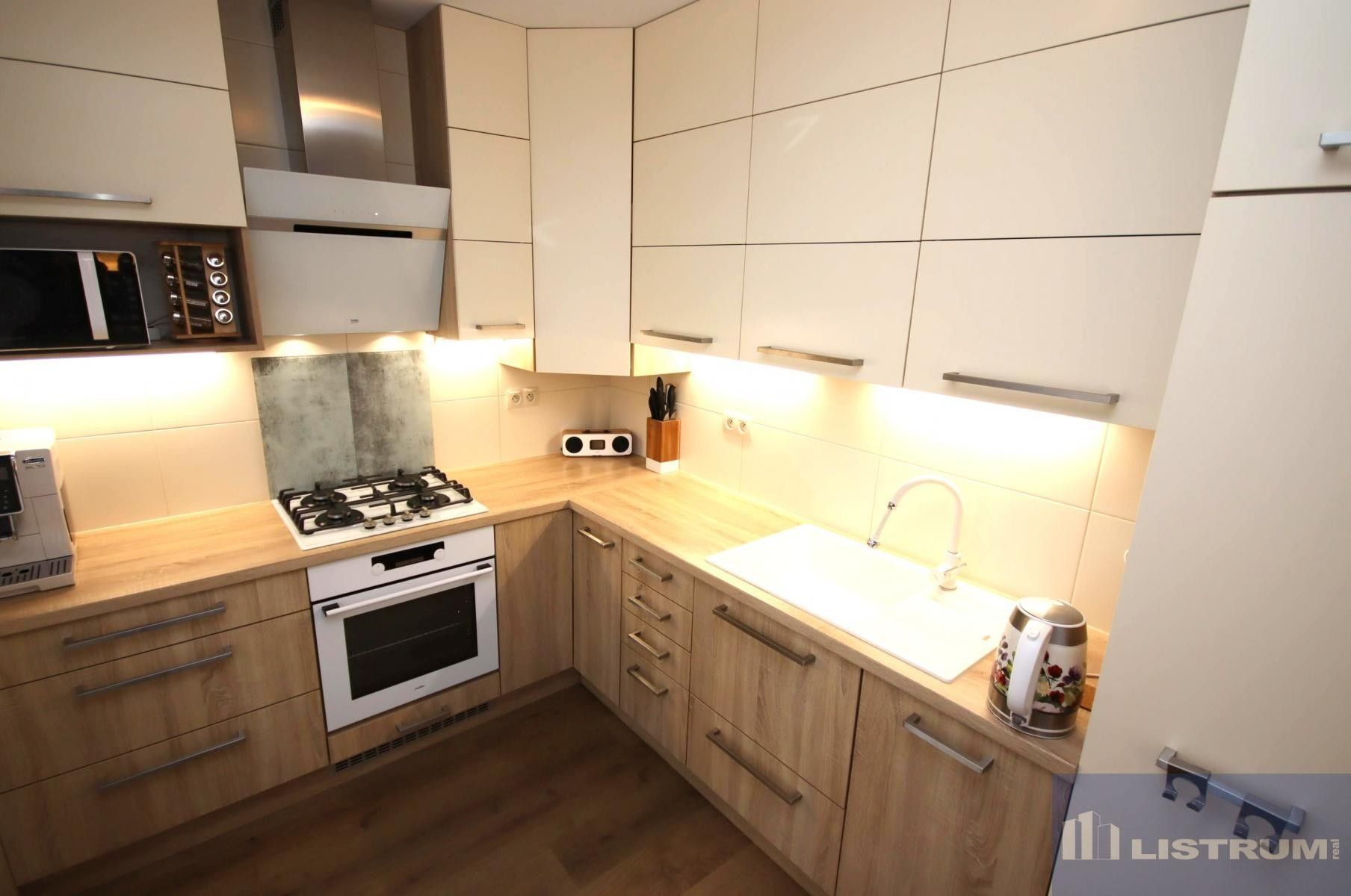 Prodej byt 3+1 - Seifertova, Třinec, 60 m²