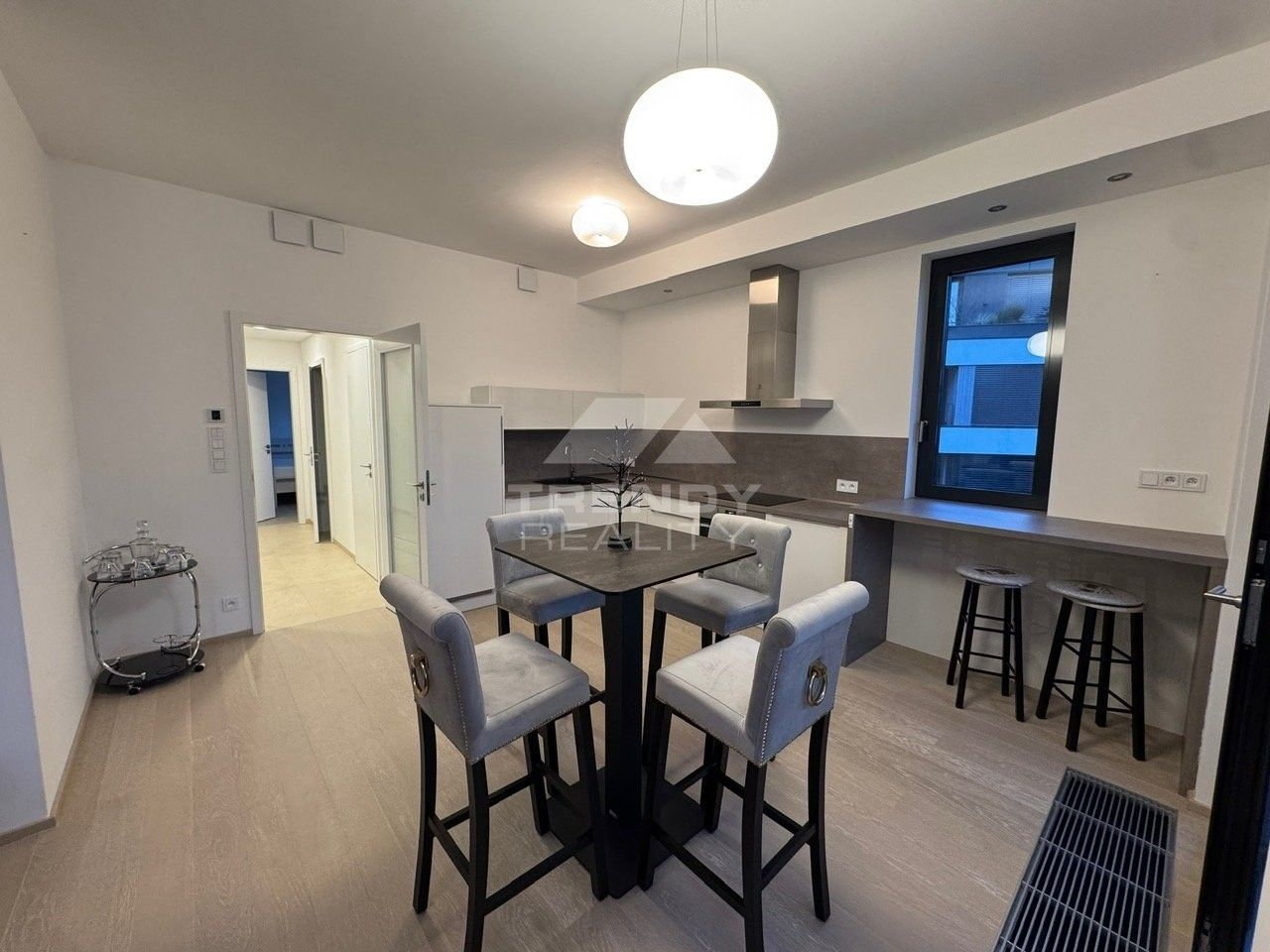 Pronájem byt 2+kk - Na dračkách, Praha, 60 m²