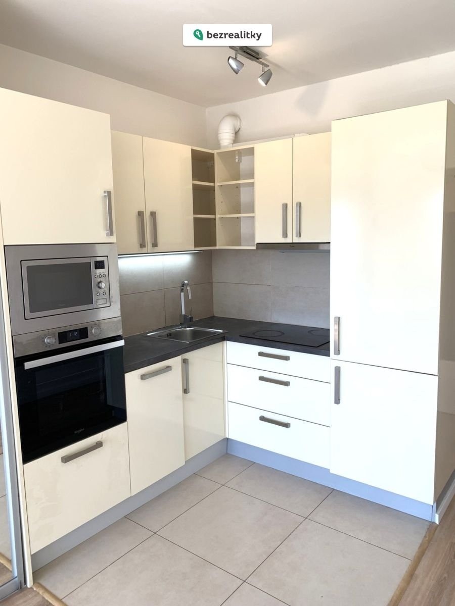 Byt 1+kk · 30 m² · Zakšínská 615, Praha Střížkov - 3