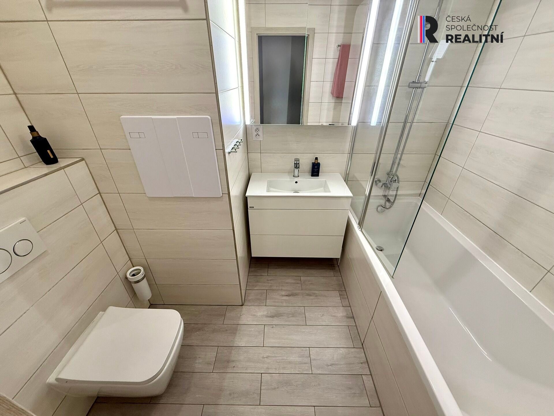 3+1, Spartakiádní, Sokolov, 69 m² - 2