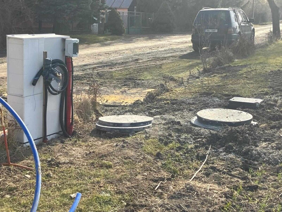 Prodej pozemek pro bydlení - Býchory, 280 02