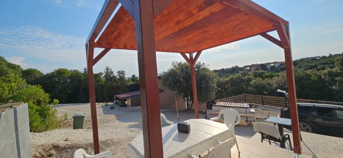 Rodinný dům · 987 66, Zahraničí - 4
