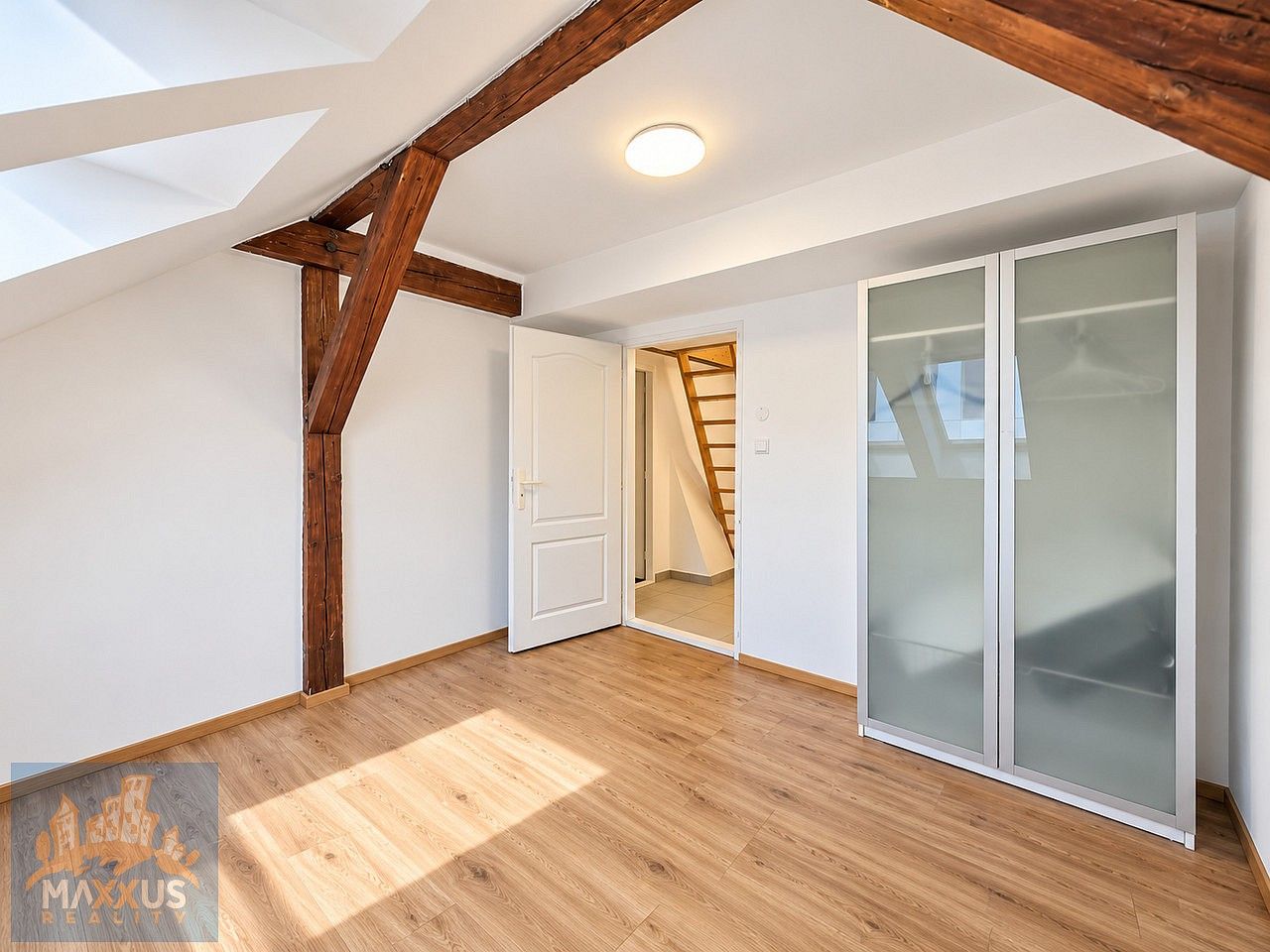 Pronájem byt 2+kk - Praha - Karlín, okres Praha 8, Hlavní město Praha, 62 m² - 5