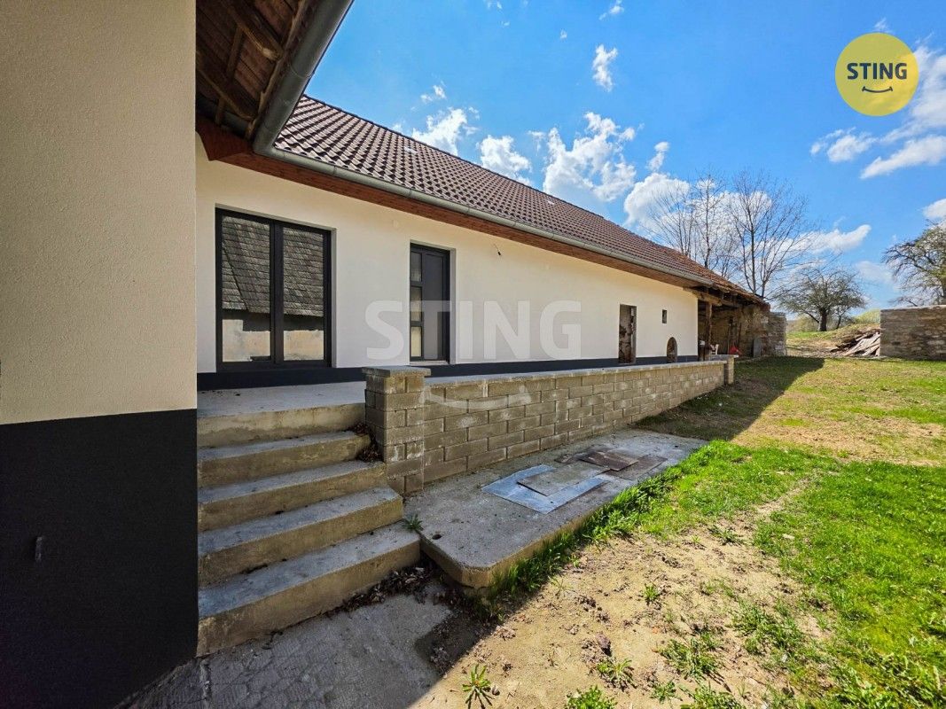 Rodinné domy, Číhalín, 120 m² - 2