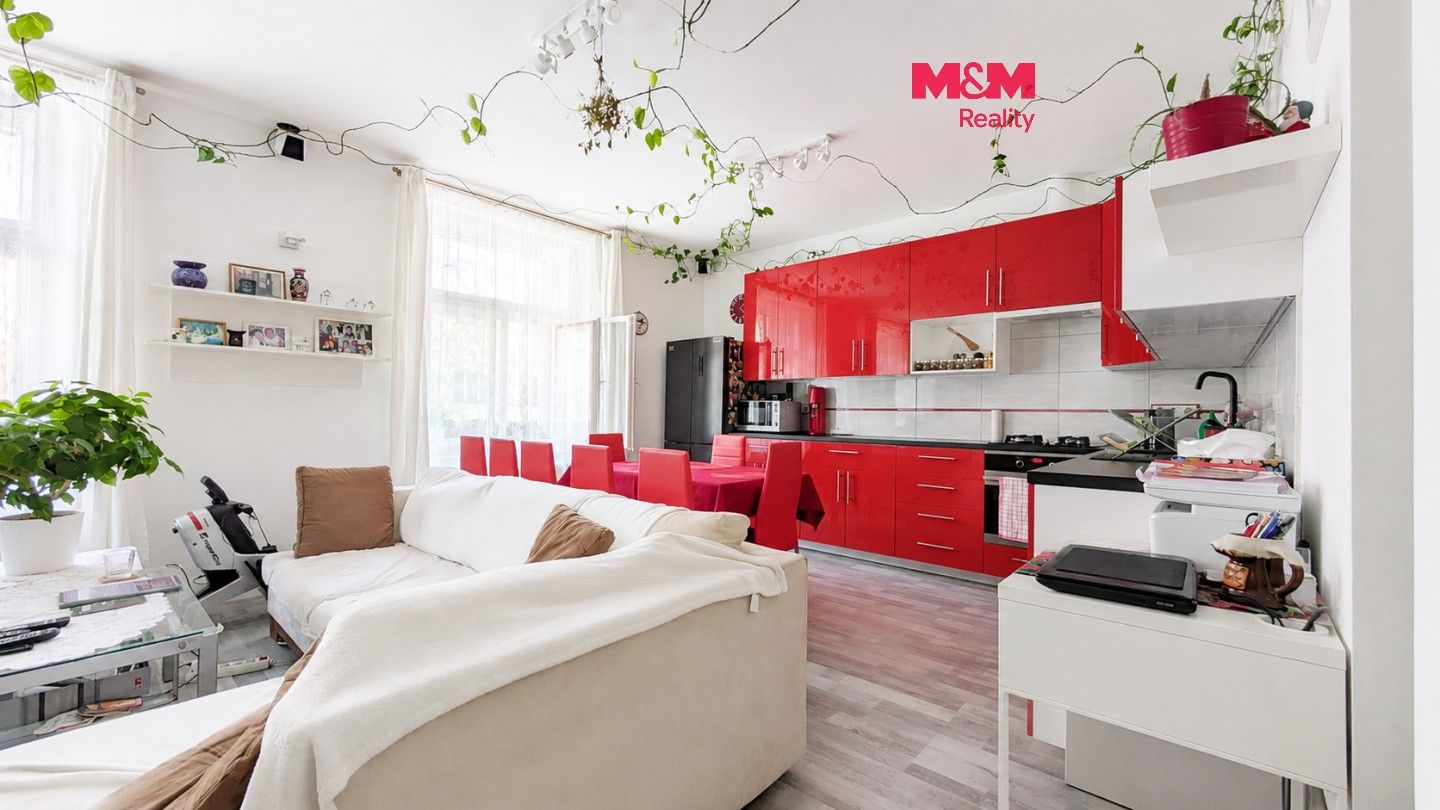 2+kk, Krátká, Praha, 57 m² - 1