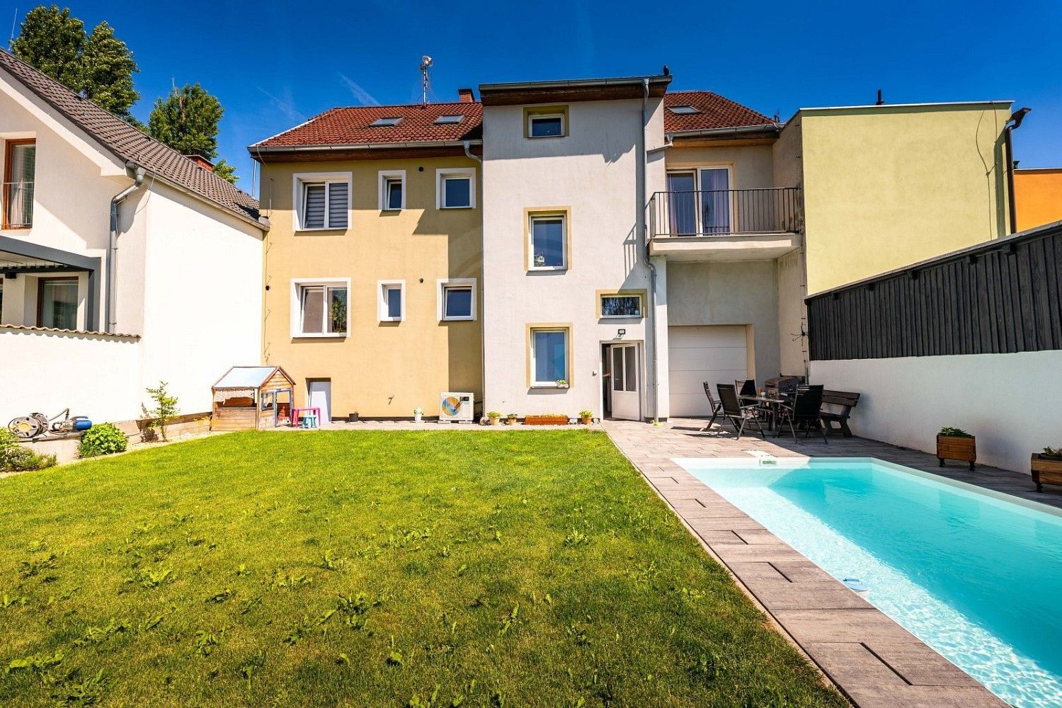 Rodinný dům · 333 m² · Thomayerova, České Budějovice - České Budějovice 7 - 3
