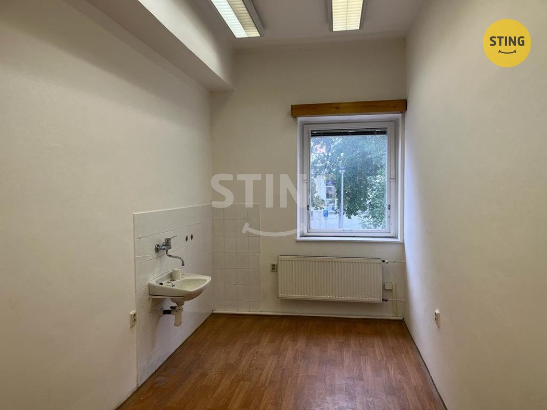 Kancelář, 11 m²