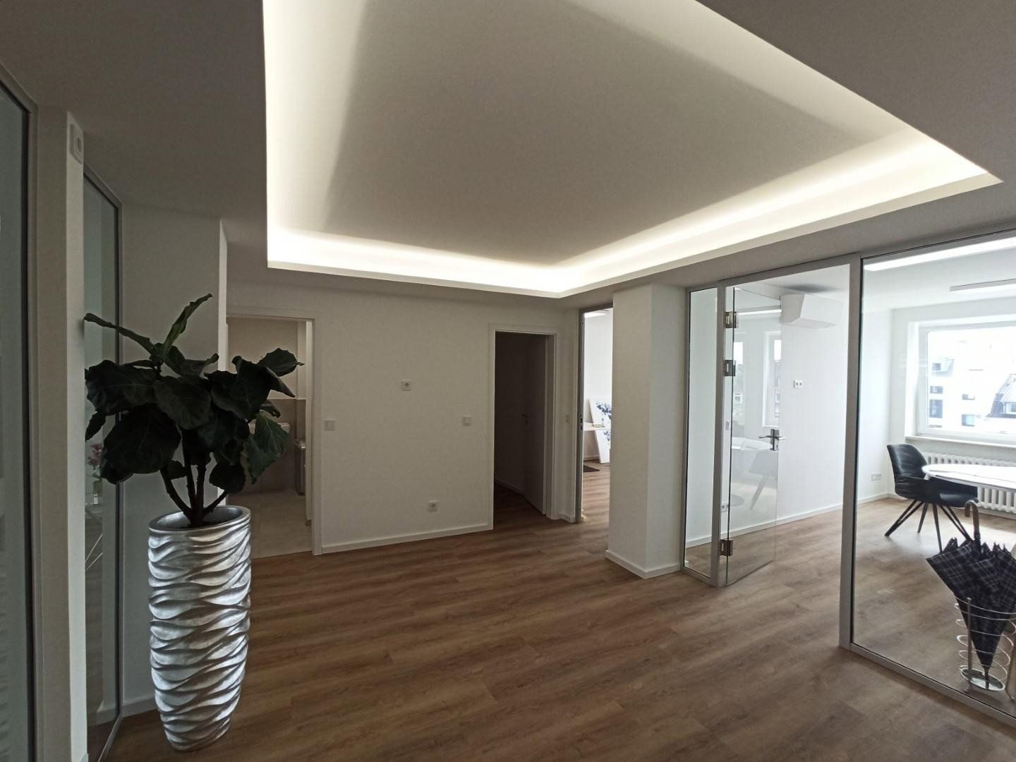 Pronájem kancelář - Am Wehrhahn 41 Düsseldorf Stadtmitte Nordrhein-Westfalen 40211, 90 m² - 5