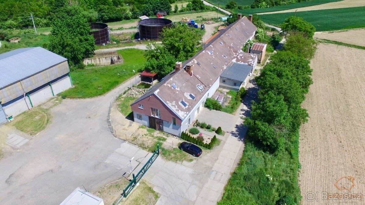 Prodej dům - Ivančice, 664 91, 4 037 m²