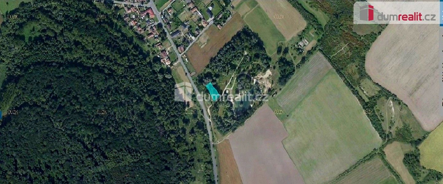 Prodej pozemek pro bydlení - Tuhaň, 1 070 m²