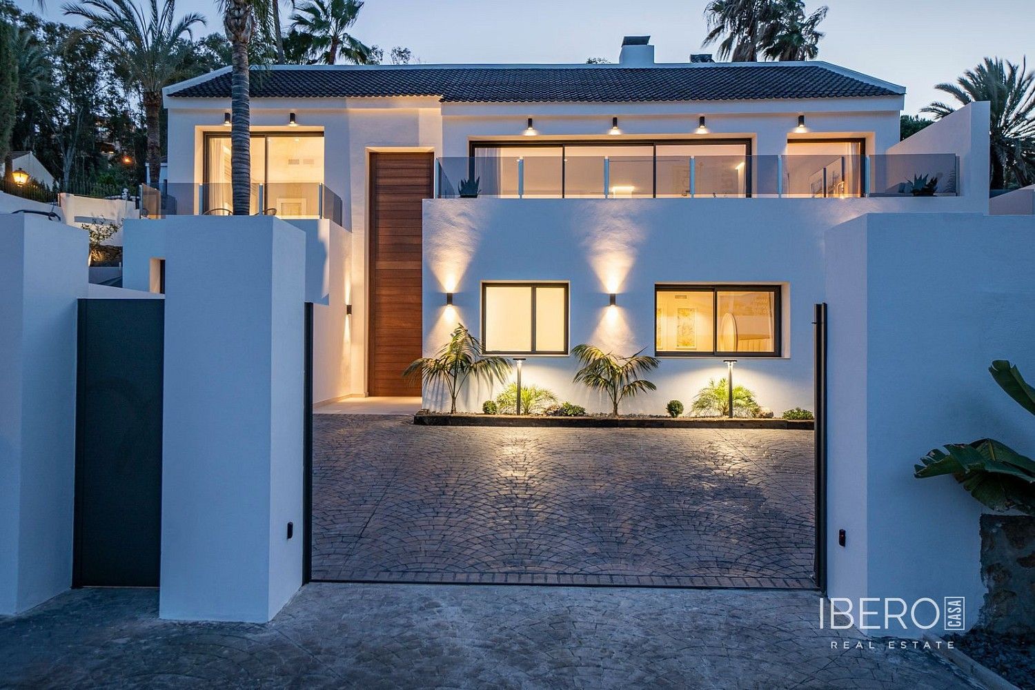 Rodinný dům · 385 m² · Nueva Andalucía, ES - 3
