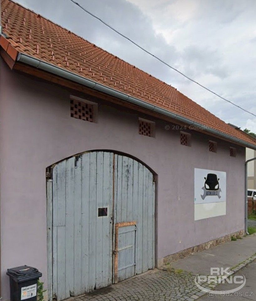 Pronájem sklad - Kubatova, Praha, 113 m²