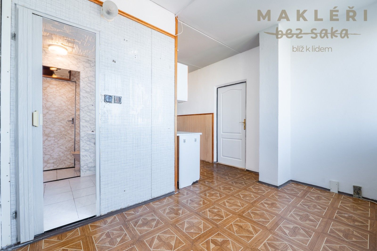 Prodej byt 2+1 - Krhanická 716, Praha Kamýk, 54 m² - 5