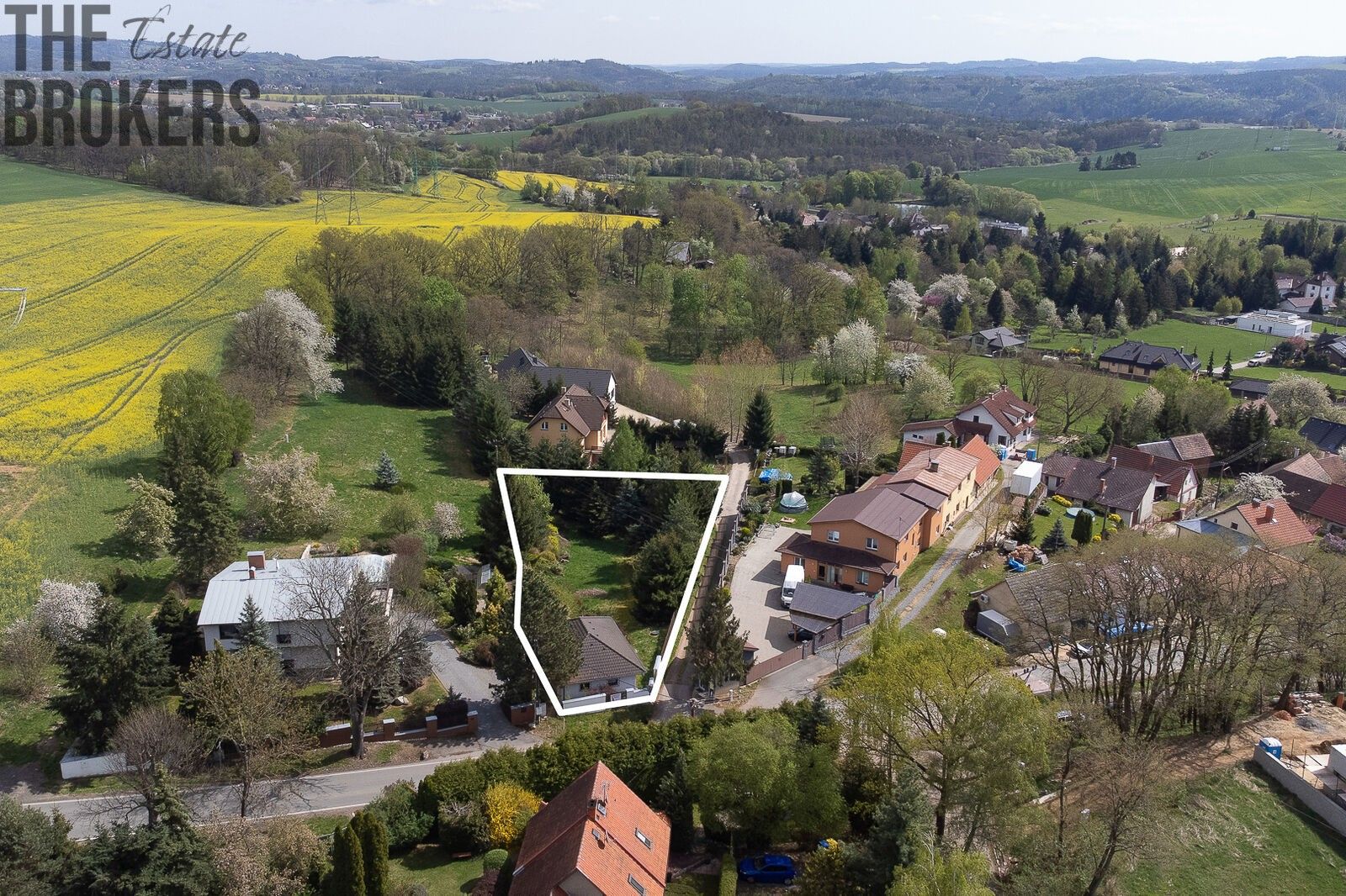 Pozemek pro bydlení, 1 325 m²