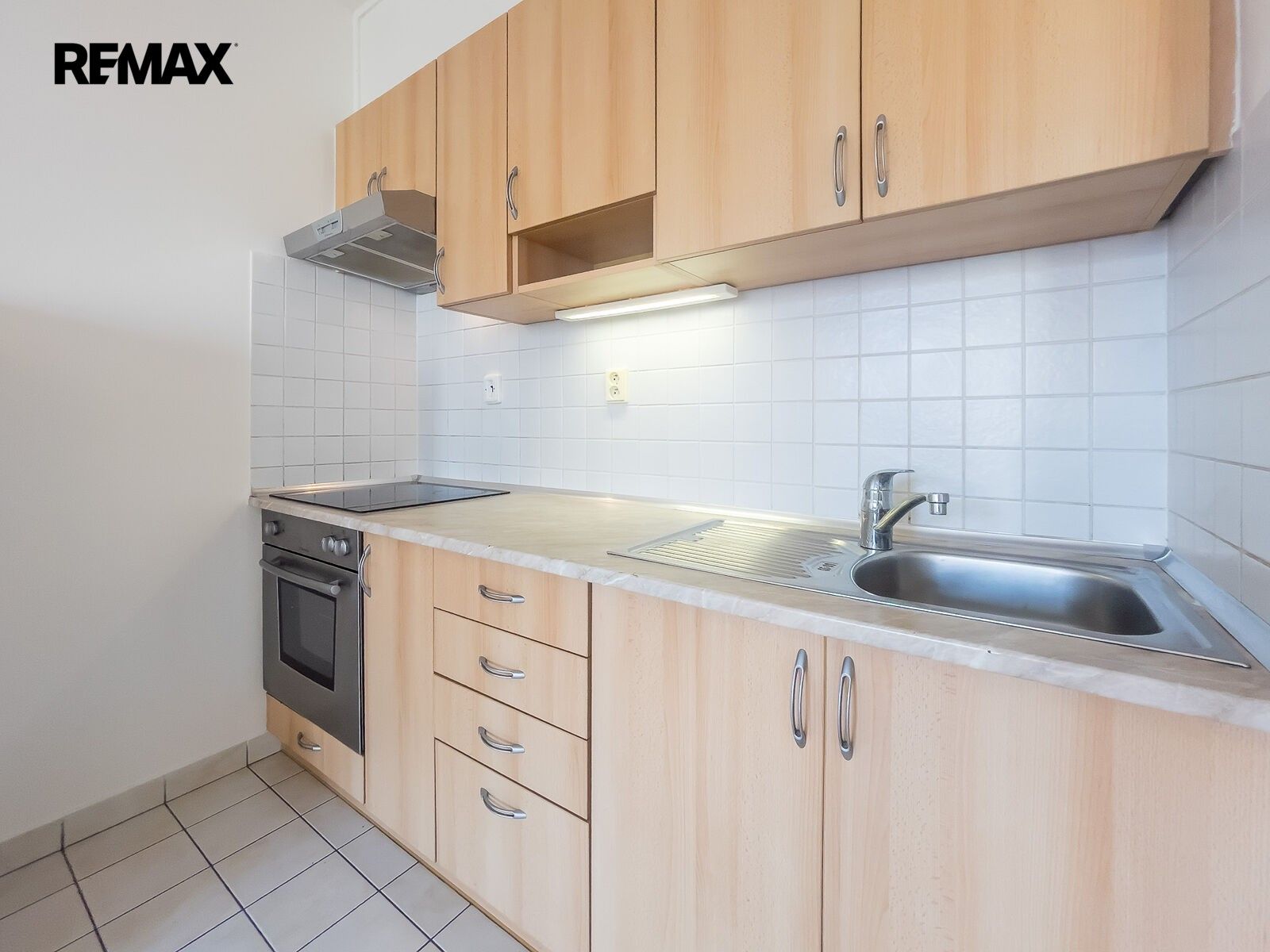 Pronájem byt 1+kk - Padovská, Praha Horní Měcholupy, 32 m² - 5
