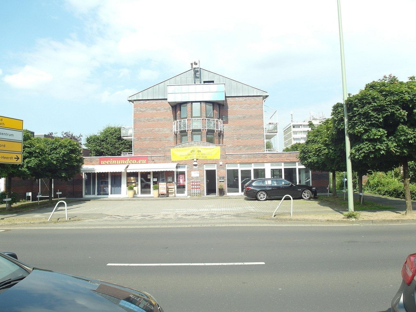 Kanceláře, Neusser Straße 26, , Severní Porýní-Vestfálsko, 180 m² - 2