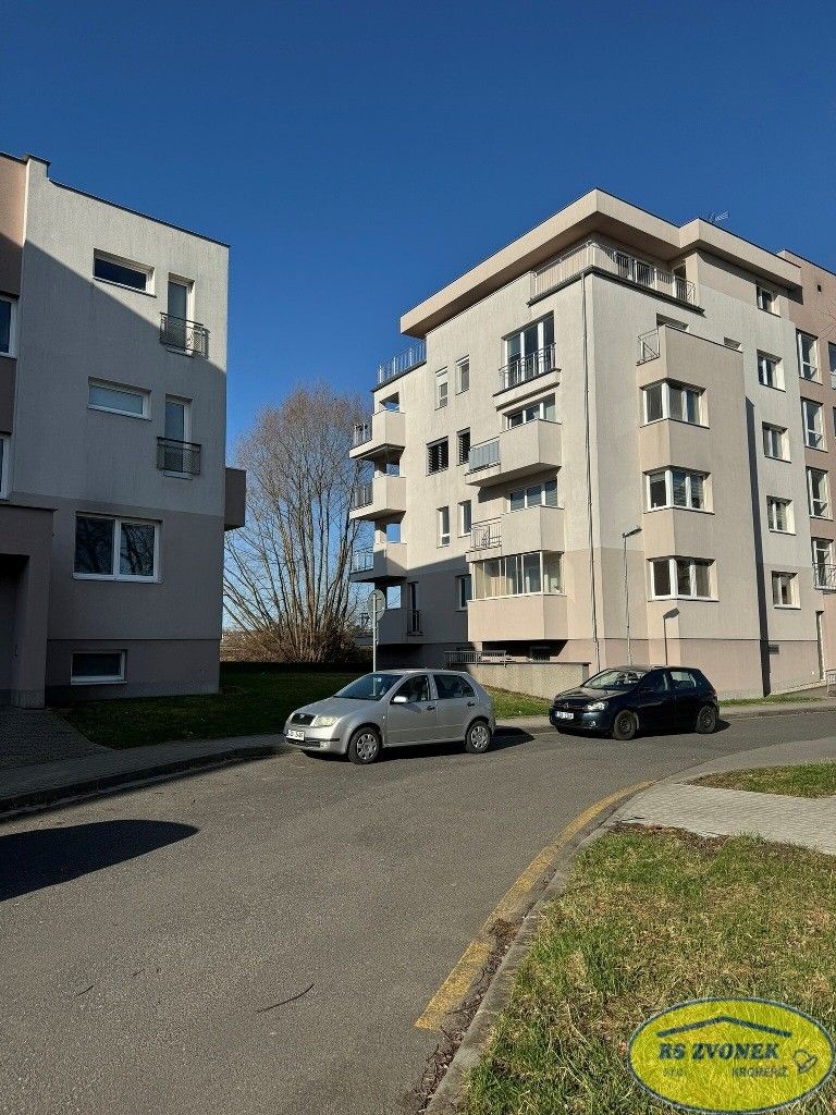 Pronájem byt 2+kk - Nitranská, Kroměříž, Česko, 57 m²
