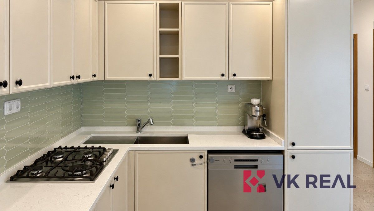 Byt 2+kk · 61 m² · Jičínská, Praha - 4