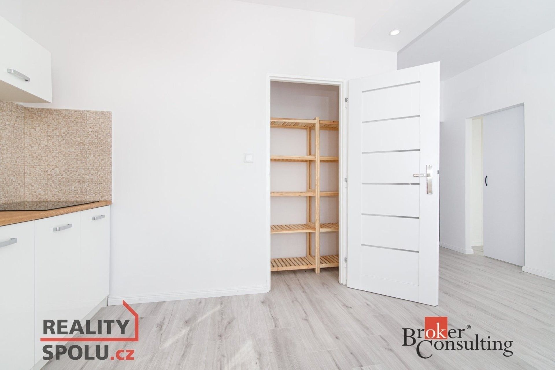2+kk, Jaroslava Vrchlického, Karviná, 40 m² - 2