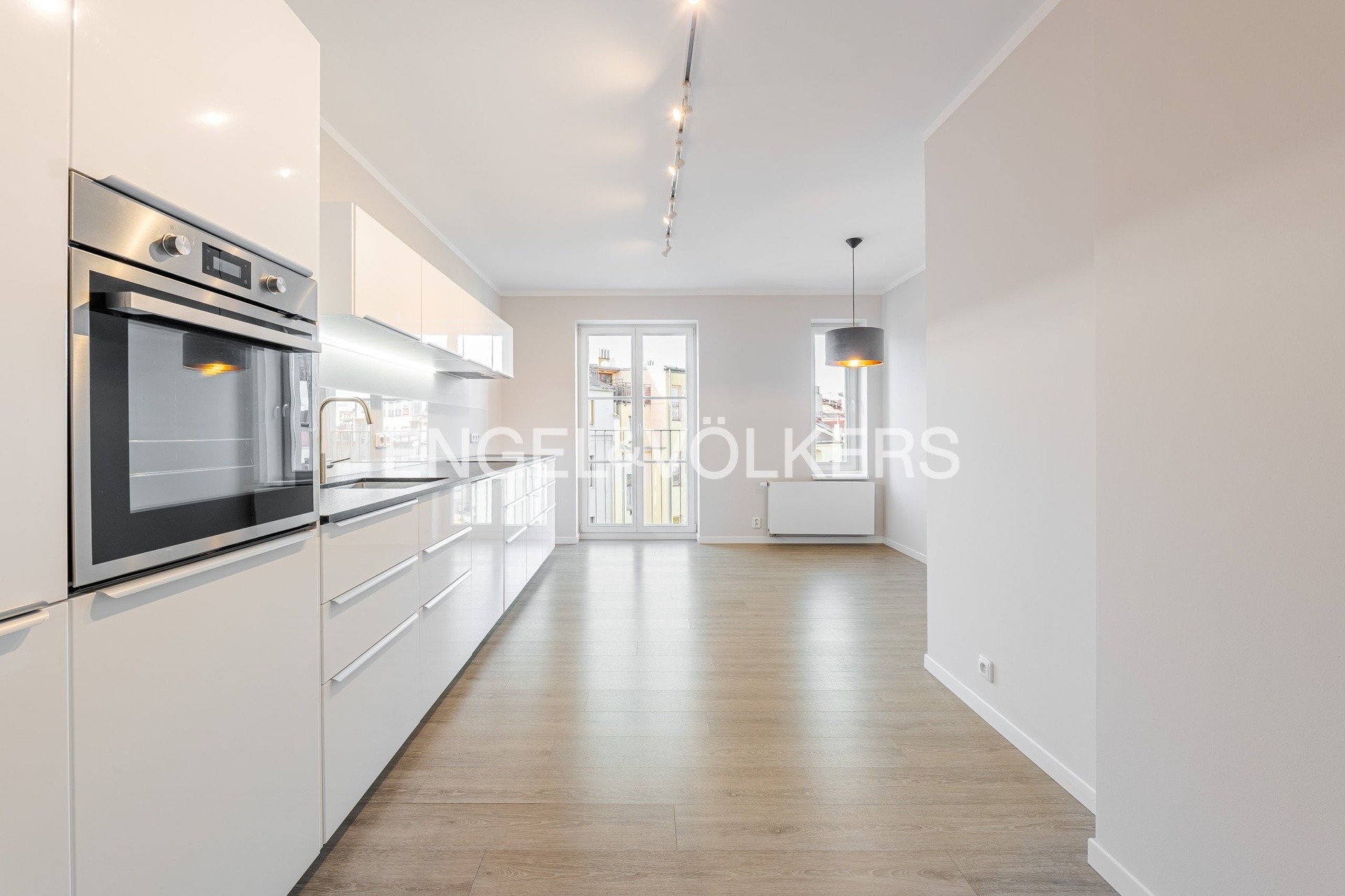 3+1, Na výšinách 886, Praha Bubeneč, 98 m² - 2