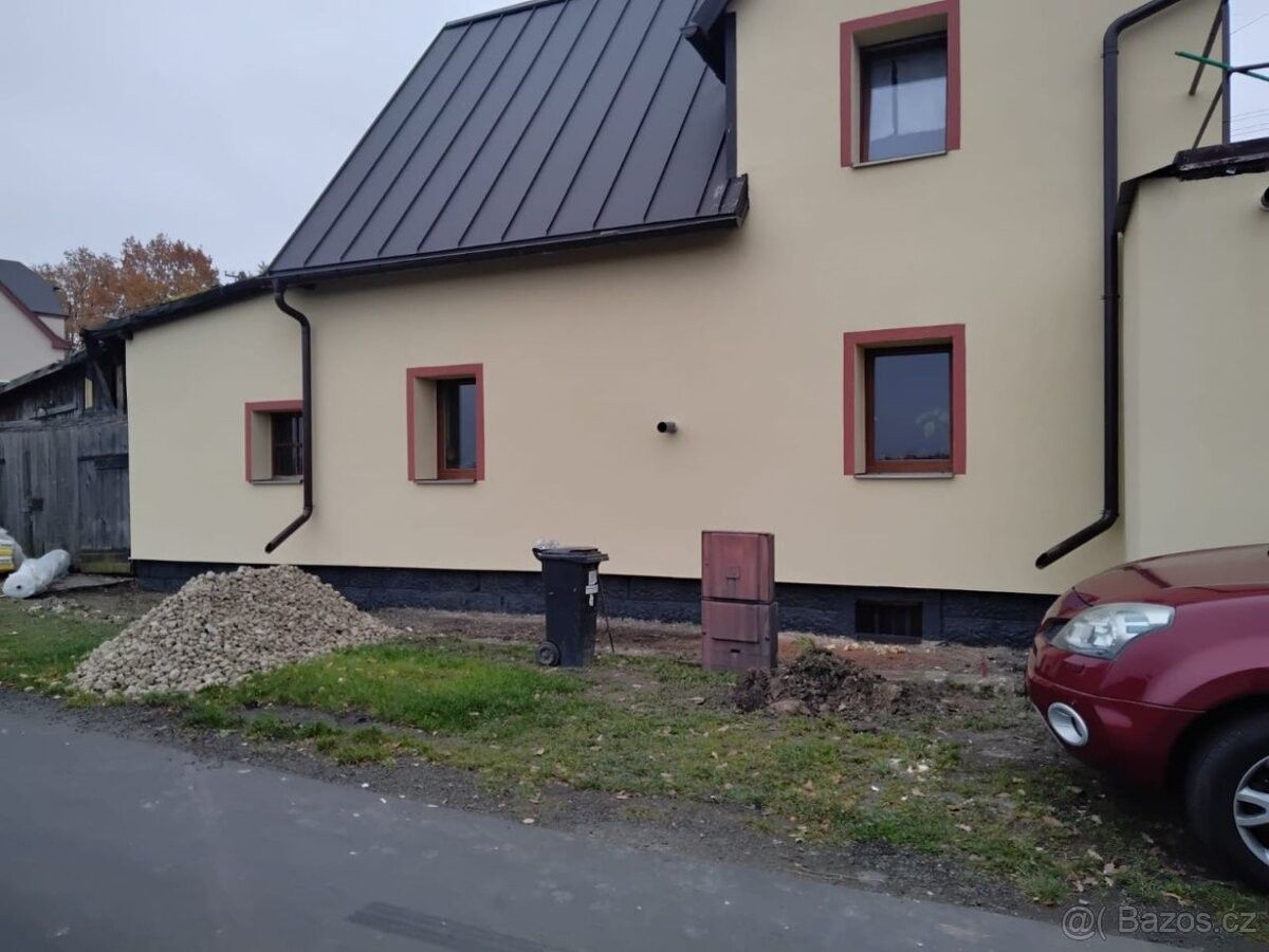 Prodej rodinný dům - Cheb, 350 02