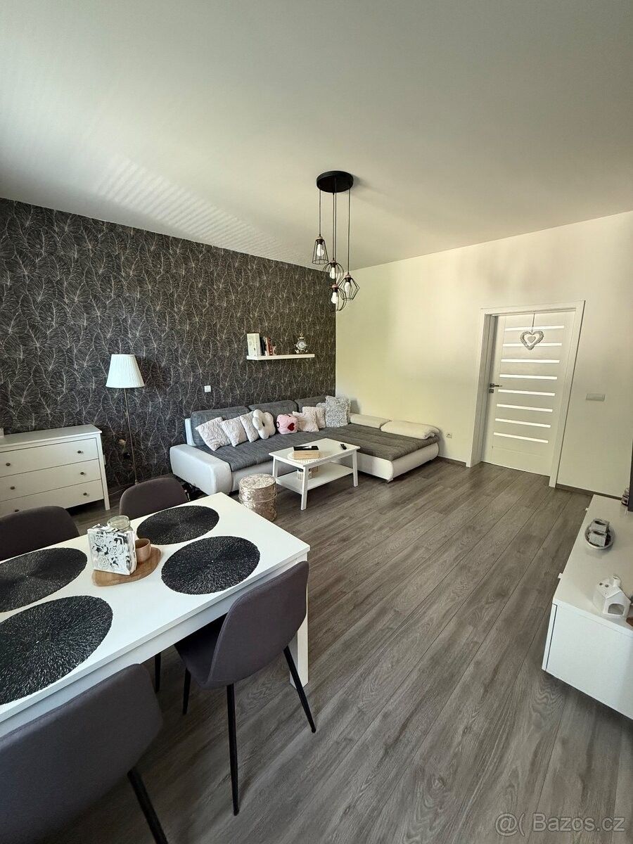 Pronájem byt 2+kk - Rapotín, 788 14, 72 m²