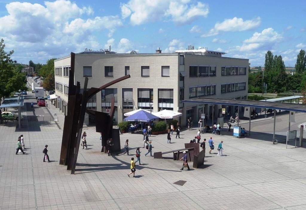 Kanceláře, Bahnhofsplatz 2, , Bádensko-Württembersko, 127 m²