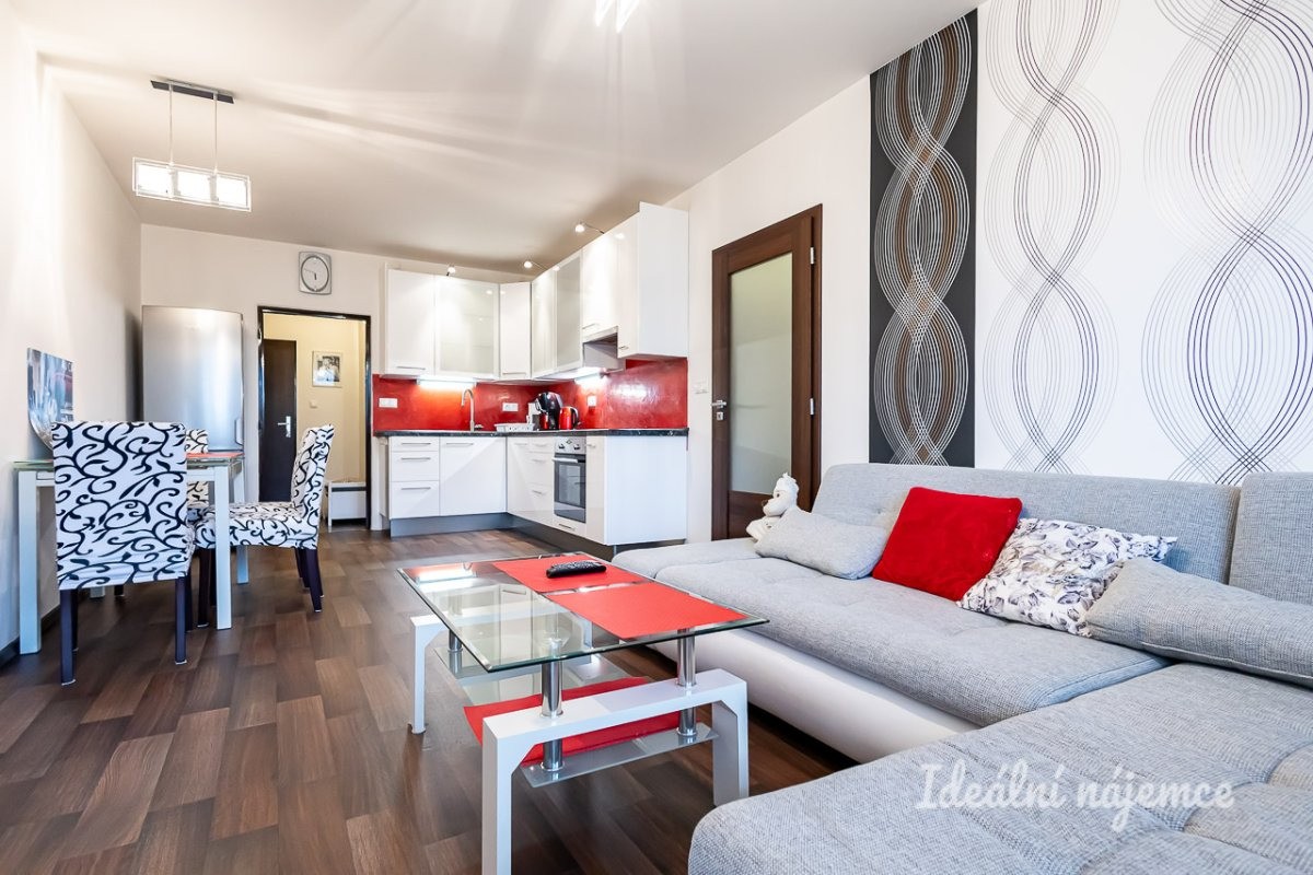 Pronájem byt 2+kk - Sládkovičova, Praha, 47 m² - 2