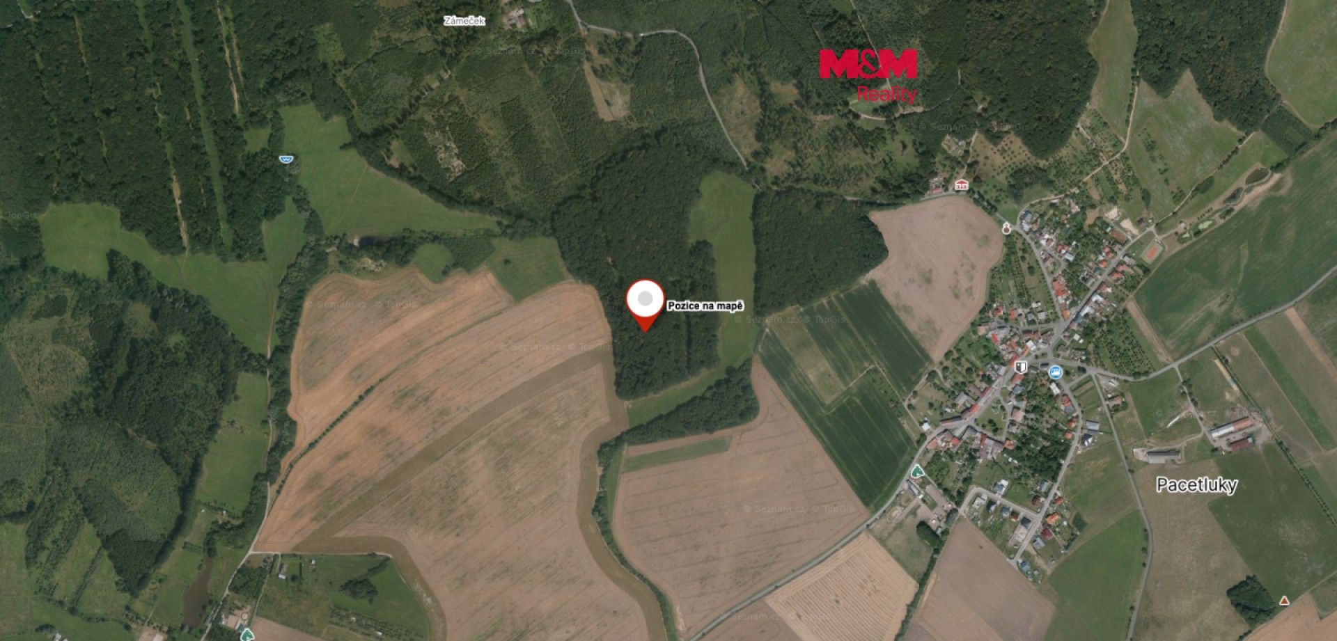 Les, 947 m²