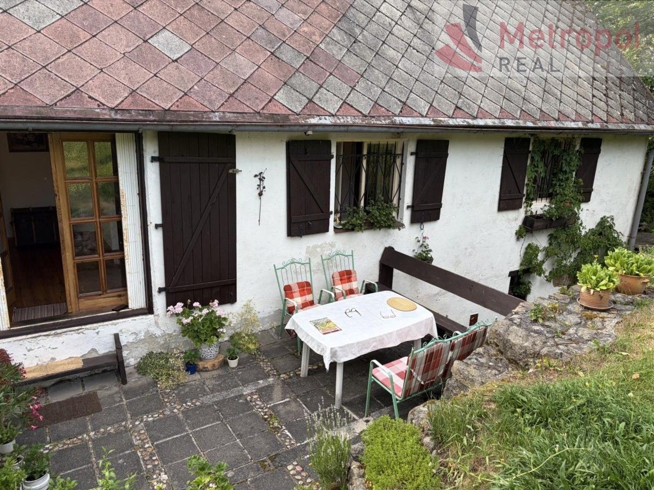 Prodej rodinný dům - Pila, 247 m² - 5