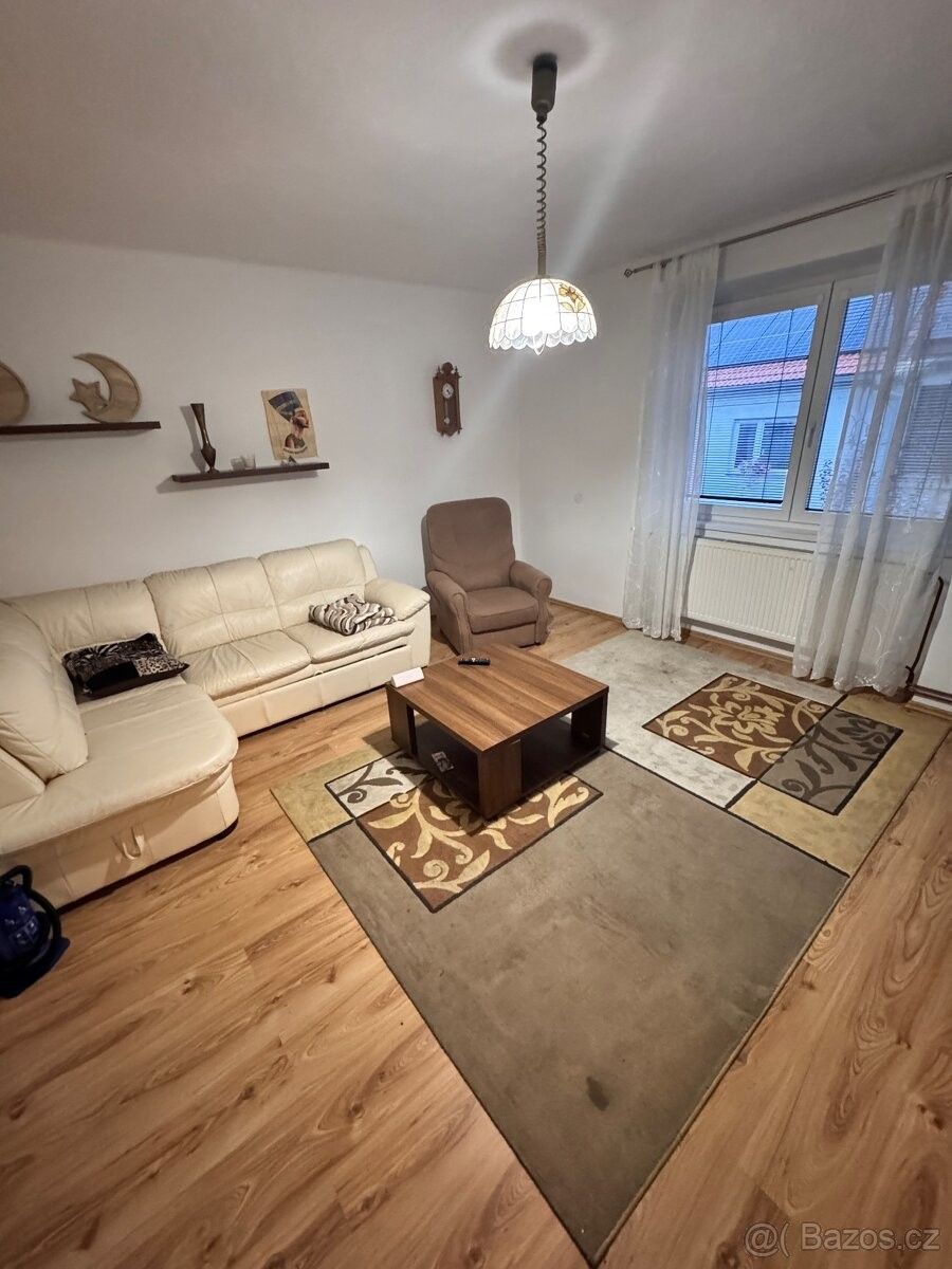 Byty, Kožichovice, 674 01