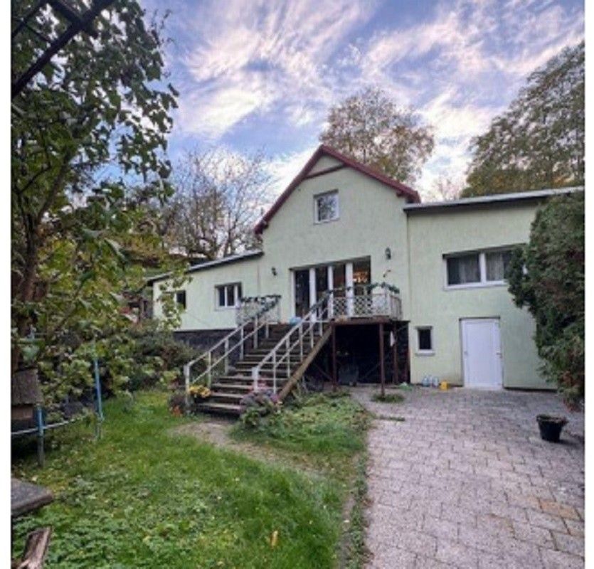 Rodinné domy, Praha, 156 00