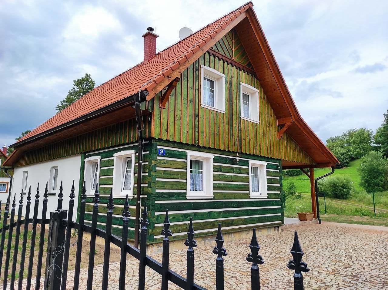 Chaty, Božanov, Královéhradecký kraj