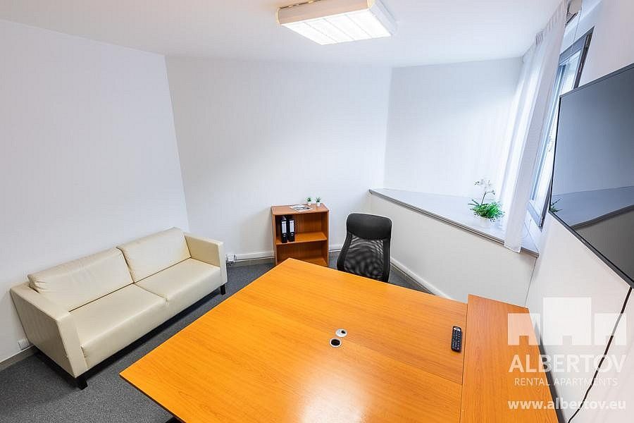 Pronájem kancelář - Praha - Nové Město, okres Praha 2, Hlavní město Praha, 35 m² - 2