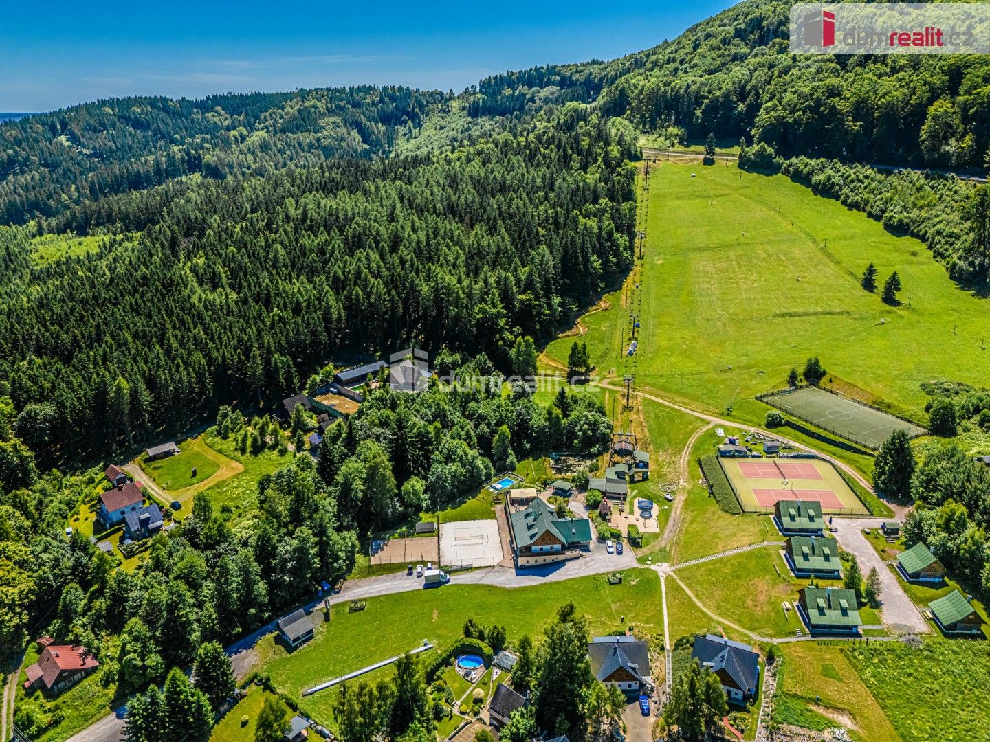 Ubytovací zařízení, Prkenný Důl, Žacléř, 738 m² - 2