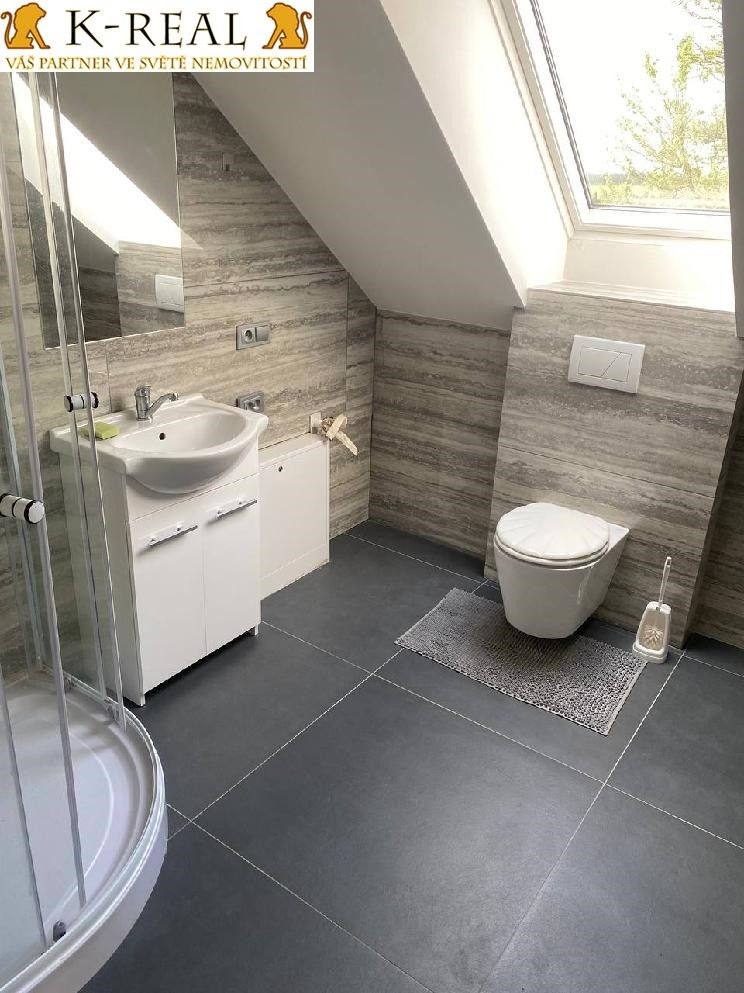 Pronájem byt 3+kk - Sklené, 68 m²