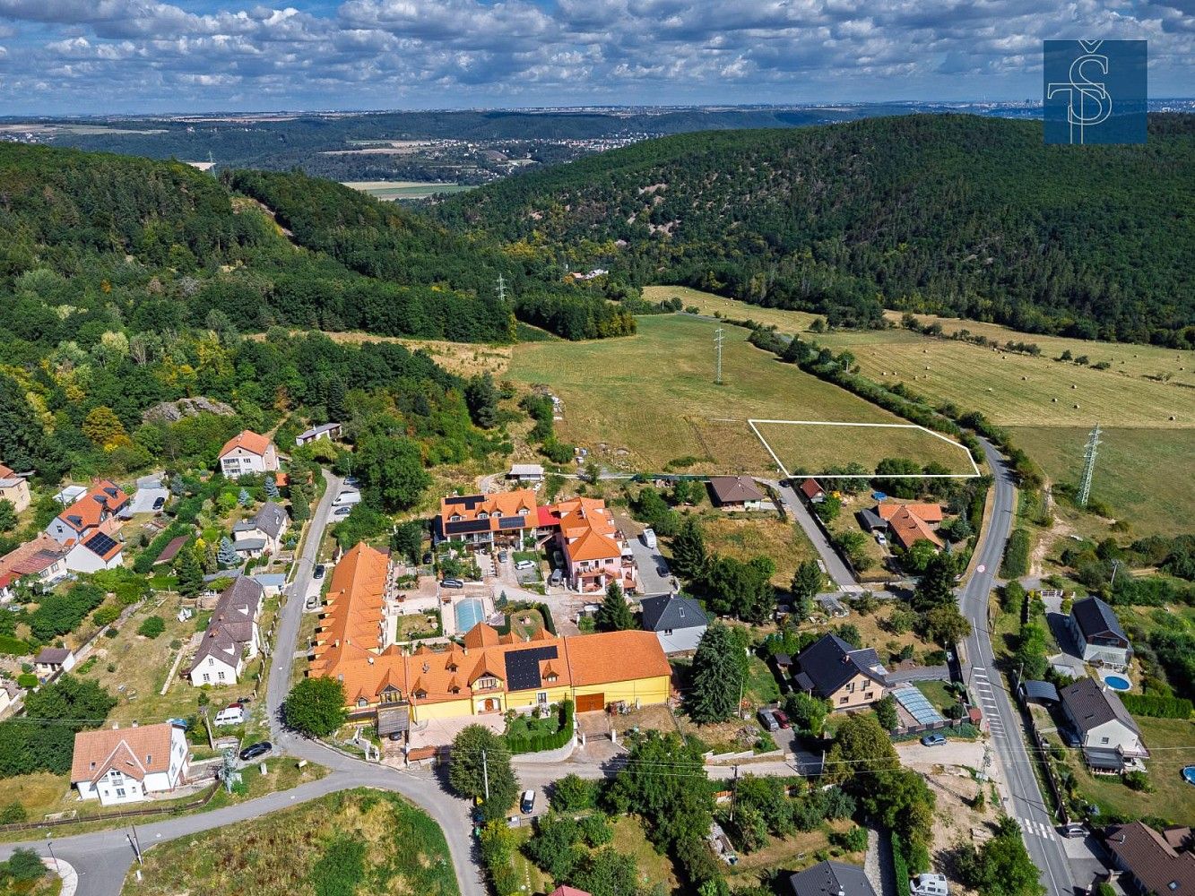 Pozemek pro bydlení, 2 000 m²
