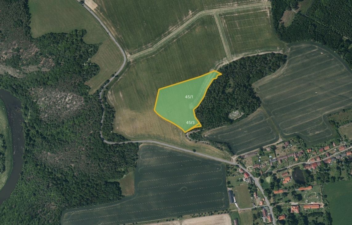 Zemědělské pozemky, Kladruby Hřešihlavy - 1