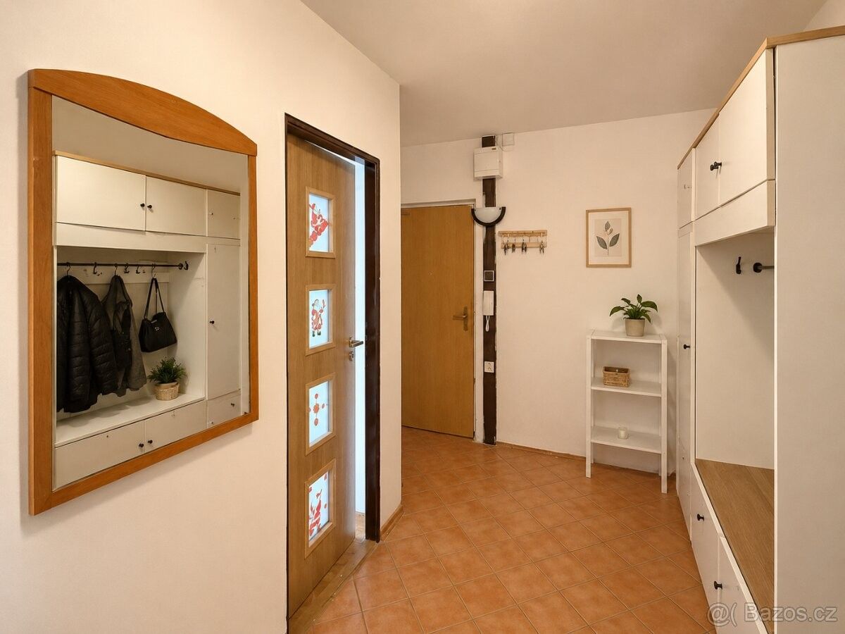Prodej byt - Krupka, 417 42 - 5