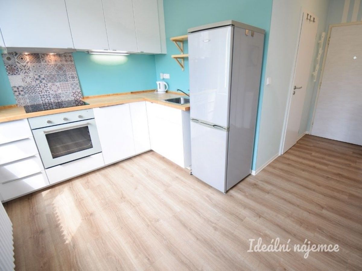 Pronájem byt 1+1 - Vondrákova, Brno, 32 m² - 2